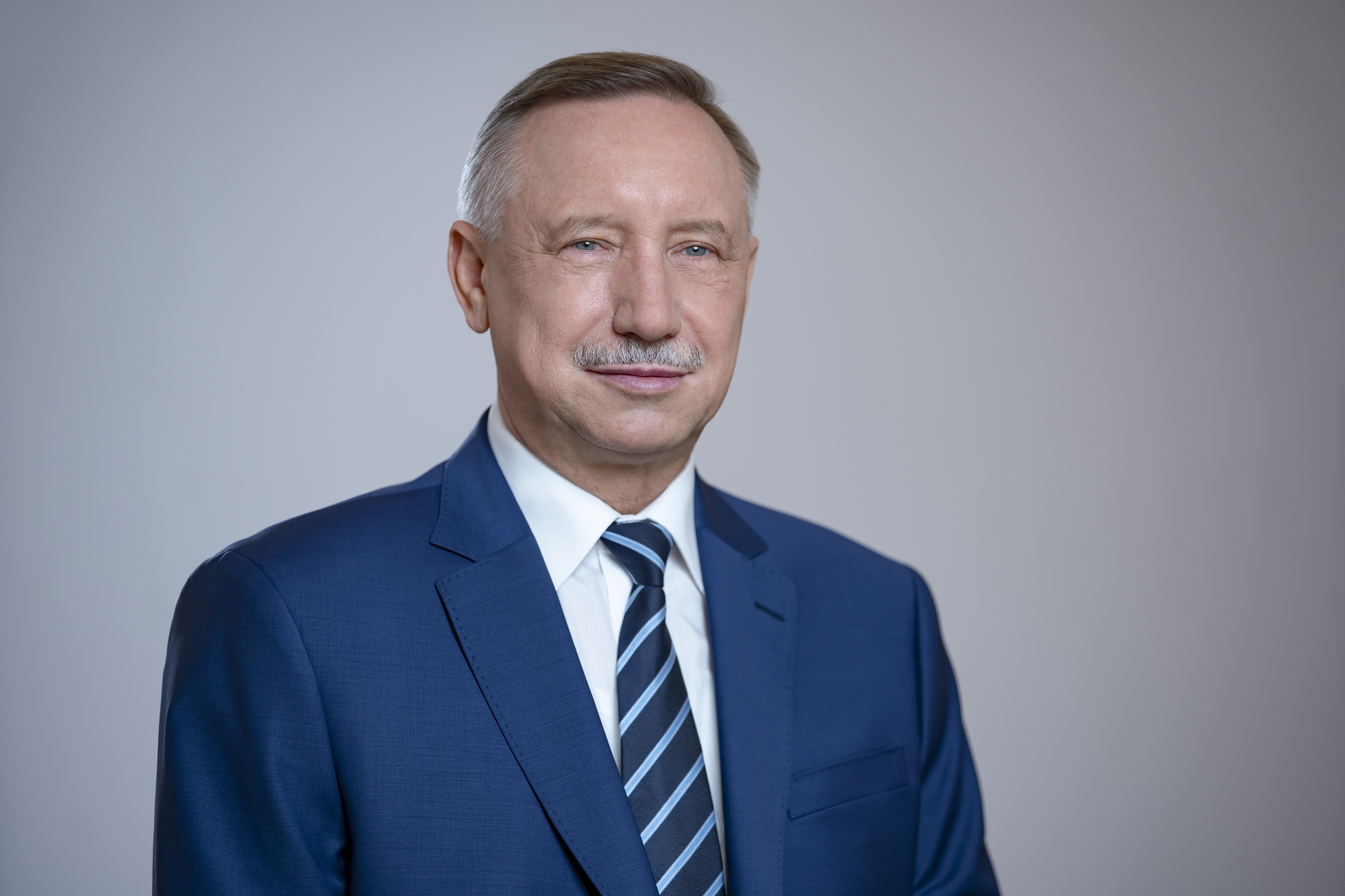 Александр Беглов