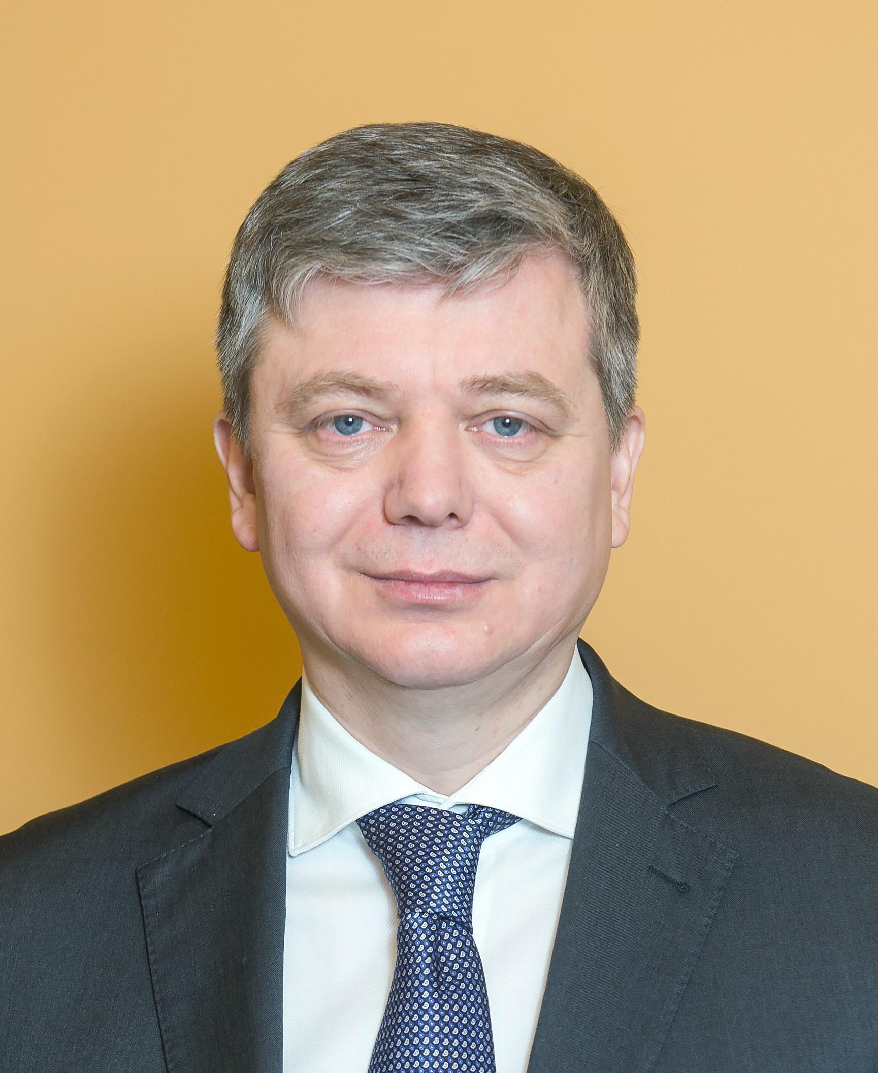 Виктор Леш
